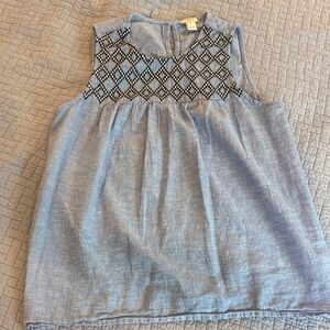 J. Crew - size 4 - Light Blue Sleeveless Blouse with Black and White Pattern